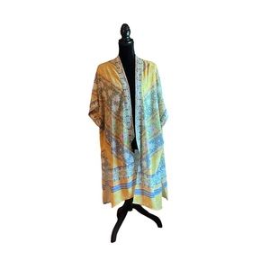 Umgee Women’s long body kimono cardigan loose cover up. Size small